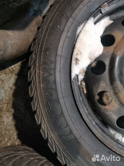 Yokohama IceGuard Stud IG65 195/65 R15