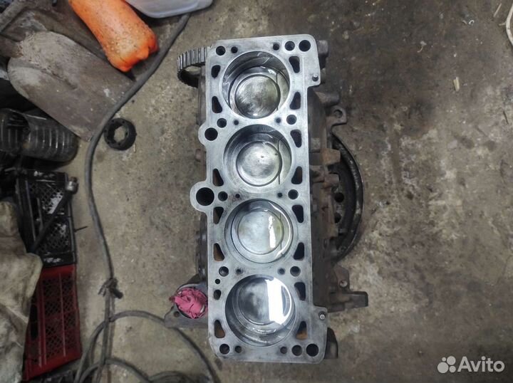 Блок двигателя 1.8 VW,Audi