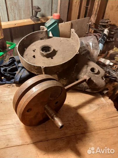 Коленвал мотоколяски Сзд