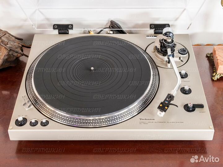 Technics SL-1600 виниловый проигрыватель