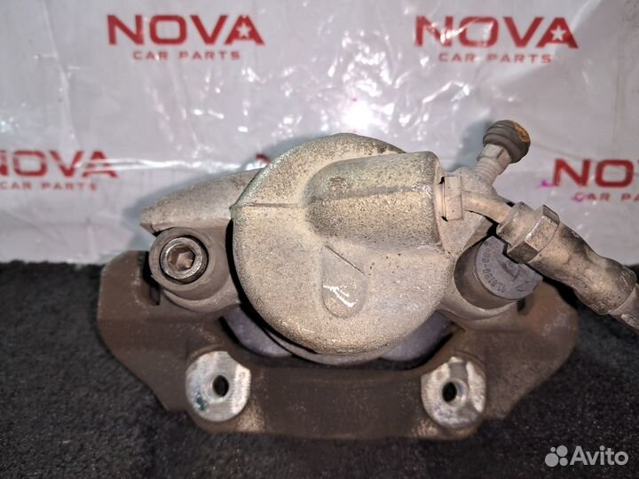 Суппорт тормозной передний правый D3Y03398Z ##DY5W