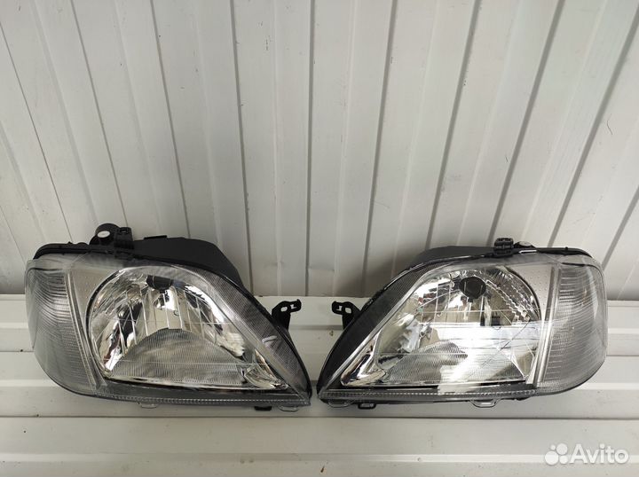 Фара Renault logan 05-10 цена за одну фару
