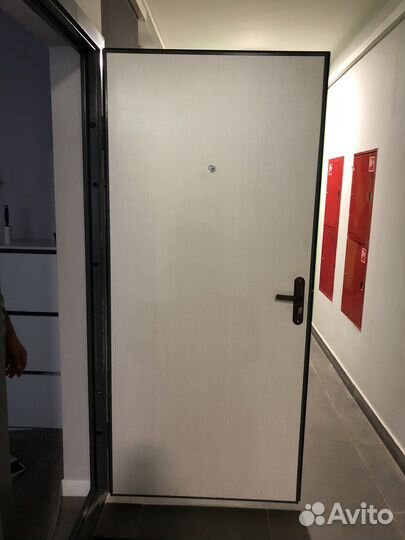 Дверь входная металлическая