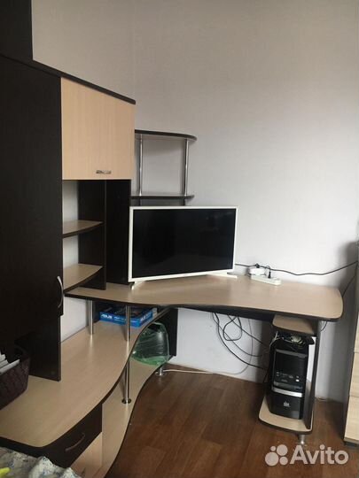 Школьный уголок б/у