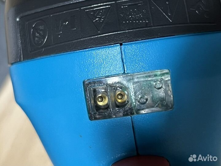 Ножницы кусторез аккумуляторный gardena