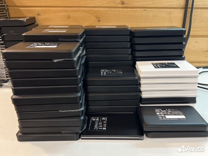 Внешний HDD Toshiba 1Tb 1000гб