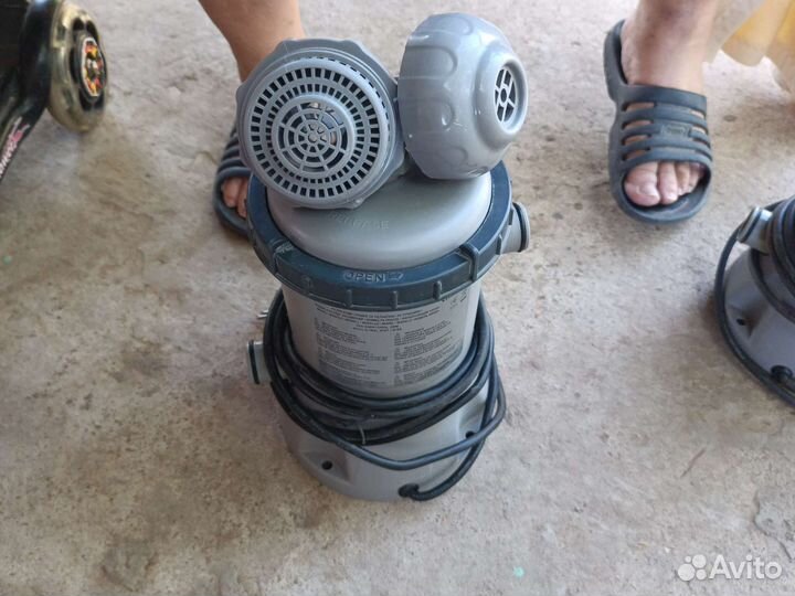 Фильтр для бассейна бу