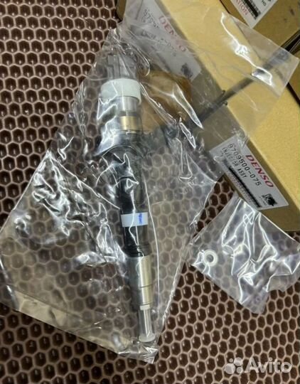 Форсунка Denso Toyota 0950009750