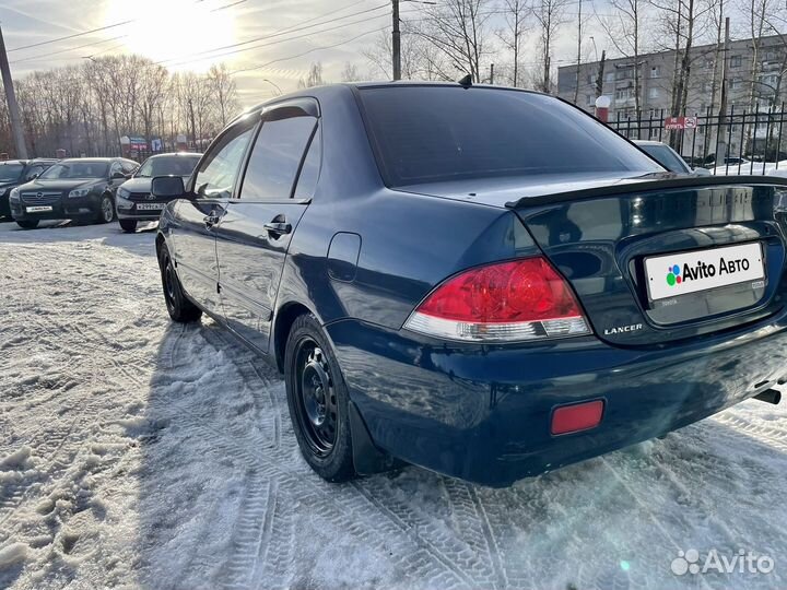 Mitsubishi Lancer 1.6 МТ, 2005, 220 000 км
