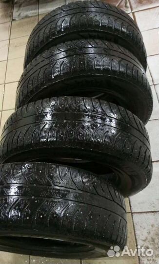 Bridgestone Ice Cruiser 7000 265/65 R17 116T