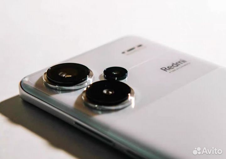 Xiaomi Redmi Note 13 Pro+, 12/256 ГБ