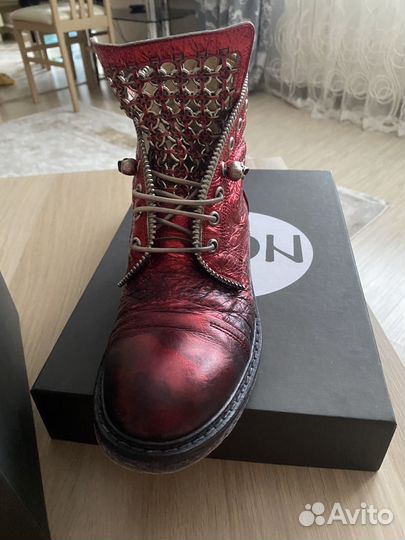Ботинки женские размер 37-38