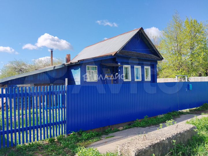 Дом 46,5 м² на участке 8 сот.