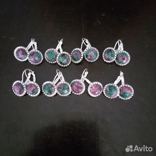 Украшение серёжки, камень цоизит