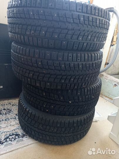 Winter Tact WT 81 205/55 R16 T