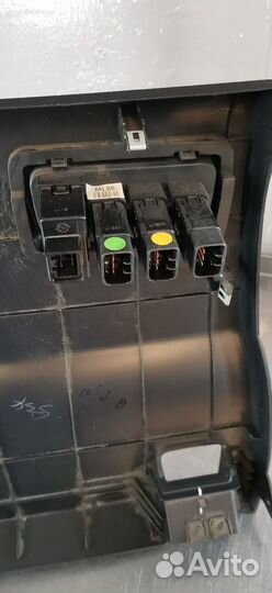 Накладка на торпедо 7671134001 Ssangyong ActyonII