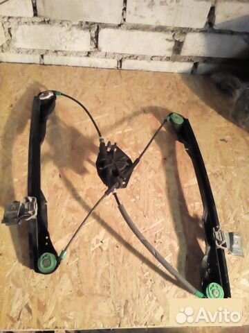 Стеклоподъемник передний левый Volkswagen Polo