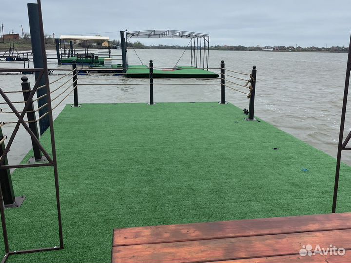 Плавучий понтон