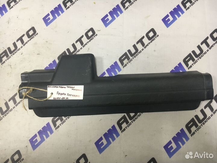 Накладка порога правая передняя Сузуки SX4 Седан