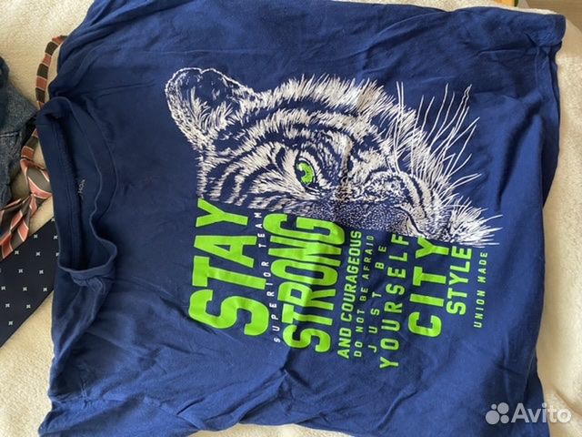 Продам пакет брендовых вещей на мальчика 140 см