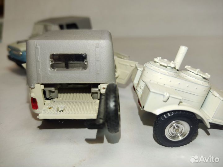 Модель 1/43 УАЗ 469 А34