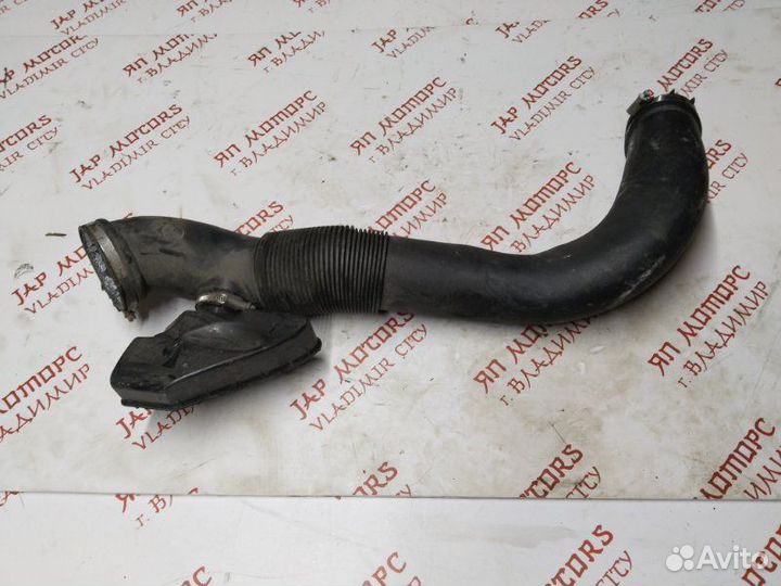 Патрубок воздушного фильтра Volvo Xc90 B6324S 2007