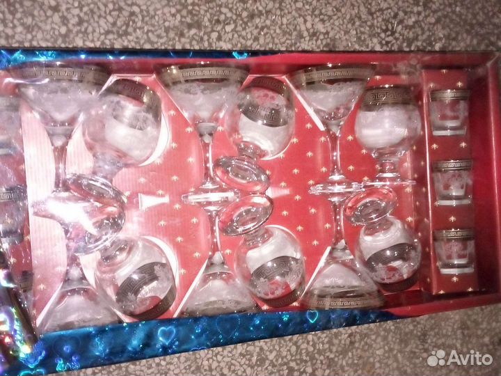 Подарочный набор 18 предметов