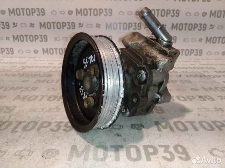 Насос гур Audi Q7 4LB 3.0 TDI casa 2008