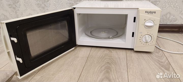 Микроволновая печь Elenberg