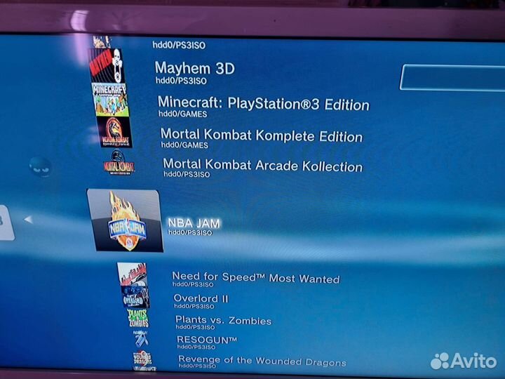 Sony PS3 Slim + 70 игр, два геймпада