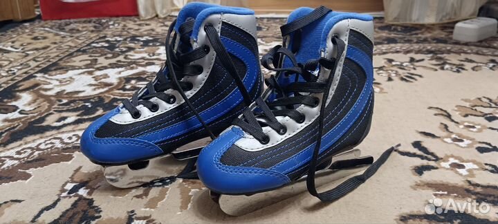 Продам коньки детские