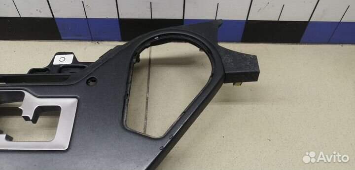 Накладка декоративная RAV 4 2013