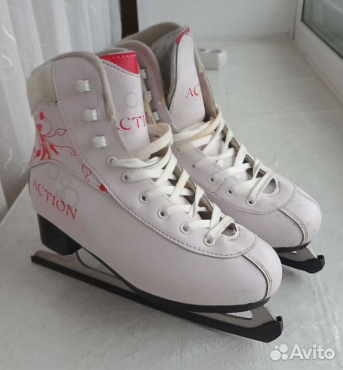 Коньки Action