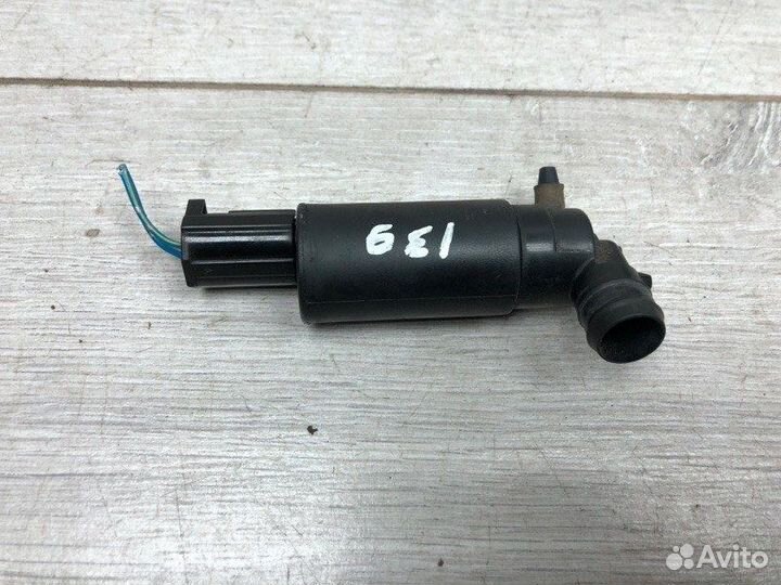 Насос омывателя Toyota Corolla хэтчбек 3ZZ-FE 2004