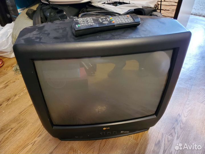 Телевизор LG CF-21F30