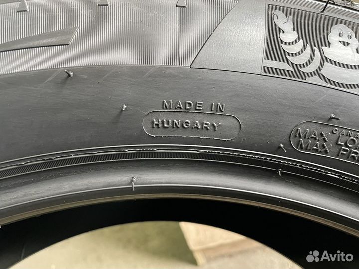 Michelin Latitude X-Ice North 2 + 255/55 R20 110T