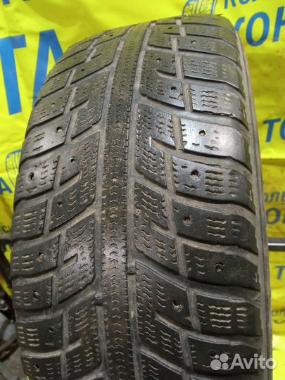 Kumho I'Zen KW22 205/55 R16