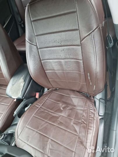 Чехлы салона Hyundai Solaris экокожа