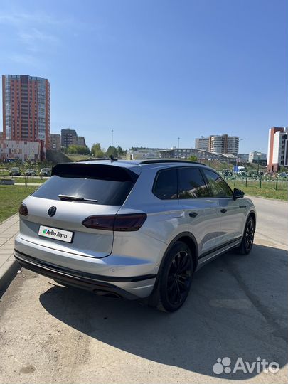 Volkswagen Touareg 2.0 AT, 2019, 50 000 км