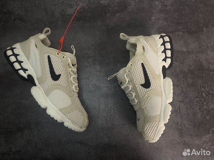 Кроссовки Nike x Stussy бежевые