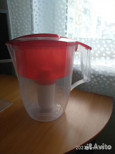 Фильтр кувшин для воды аквафор Б/у