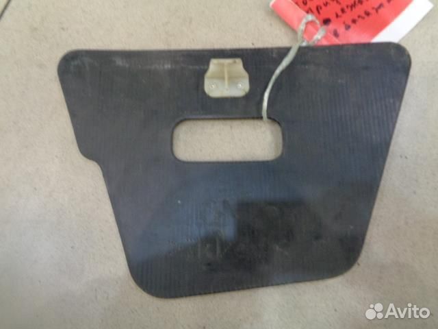 Обшивка багажника (крышка) Toyota Prius 1997-2003