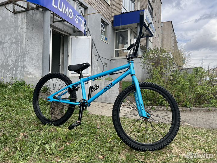 Трюковой велосипед bmx