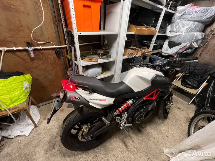 Aprilia SL 900 Shiver