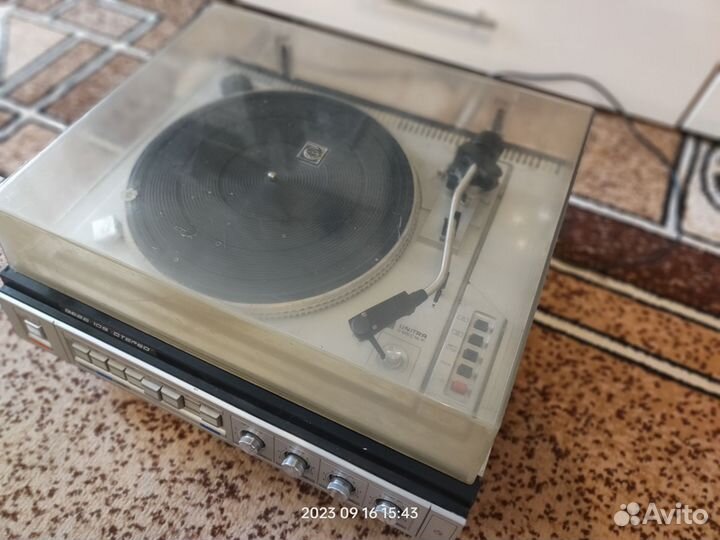 Проигрыватель винила Вега 109