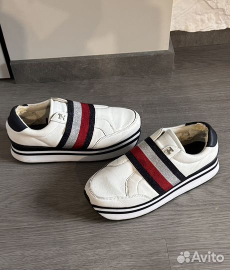 Кроссовки Tommy hilfiger 39/40