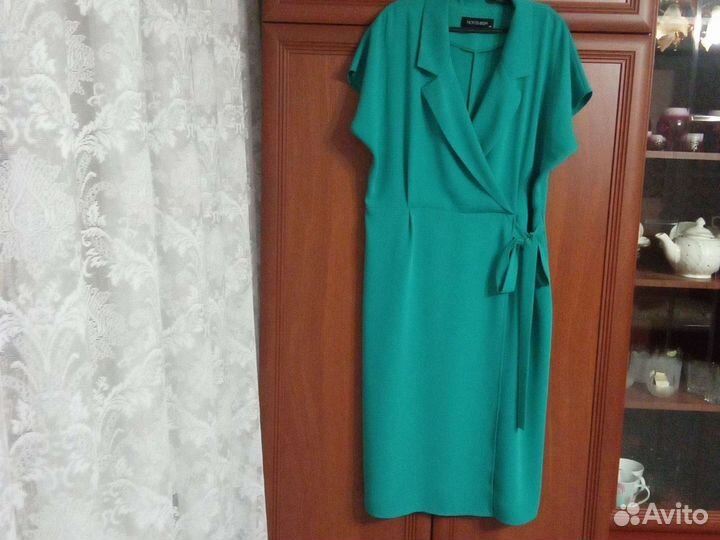 Продам платье 54-56