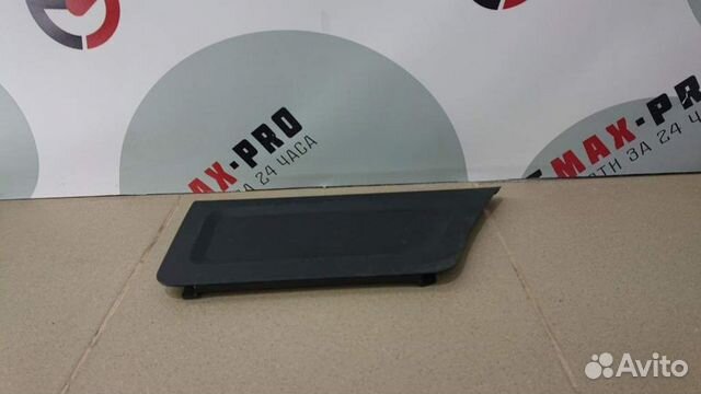 Обшивка двери багажника Skoda Rapid 2013-2020