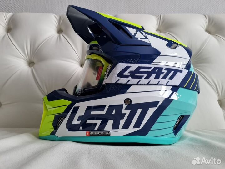 Blue White Шлем Leatt Moto 7.5 V23 Helmet Kit 2023