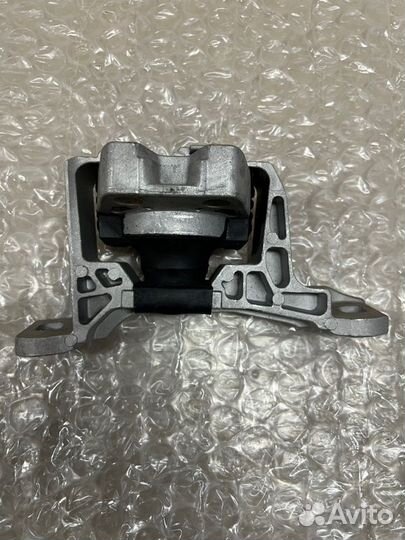 Опора двигателя (подушка) правая Mazda Mazda5 2004